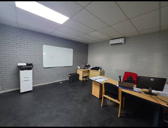 1,968M² WAREHOUSE TO LET IN ALRODE